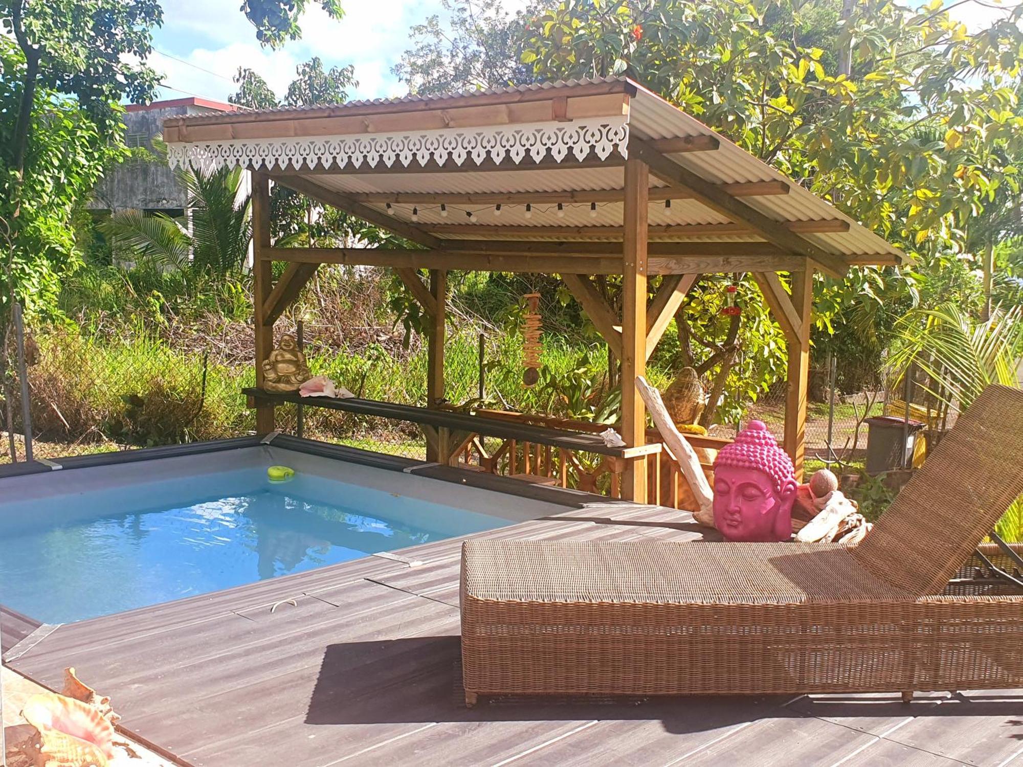 Ti Oasis Colibri, 1 Chambre, Piscine, A 150M De La Plage Sainte-Luce Exteriör bild