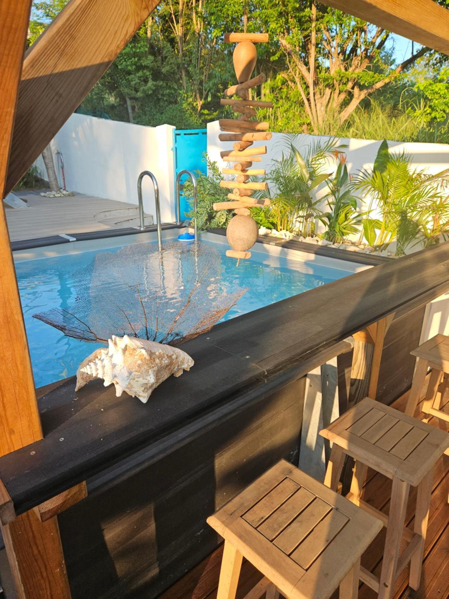 Ti Oasis Colibri, 1 Chambre, Piscine, A 150M De La Plage Sainte-Luce Exteriör bild